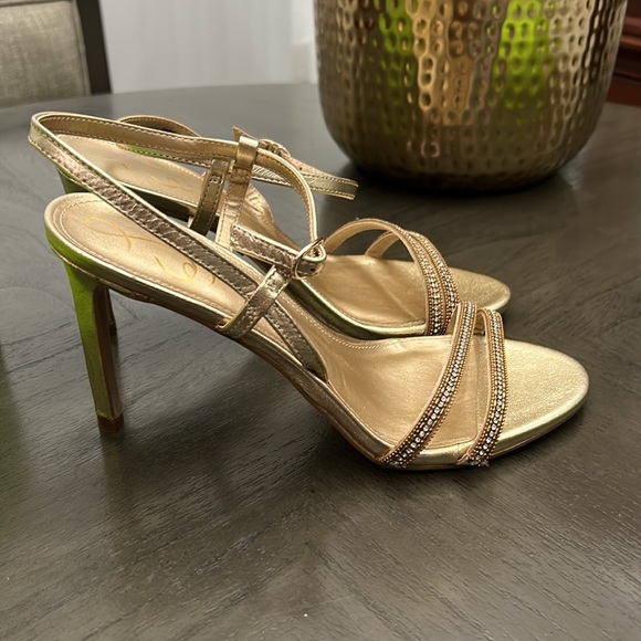 Sam Edelman Daisie Sandals Molten Gold - Picture 5 of 15